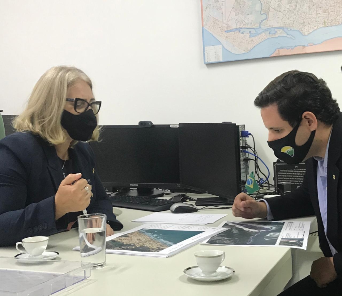Rodrigo Valadares dialoga com SPU e buscam meios para uma estrutura juridicamente legal para Comerciantes permanecer na Cinelândia (Foto: Assessoria Rodrigo Valadares)