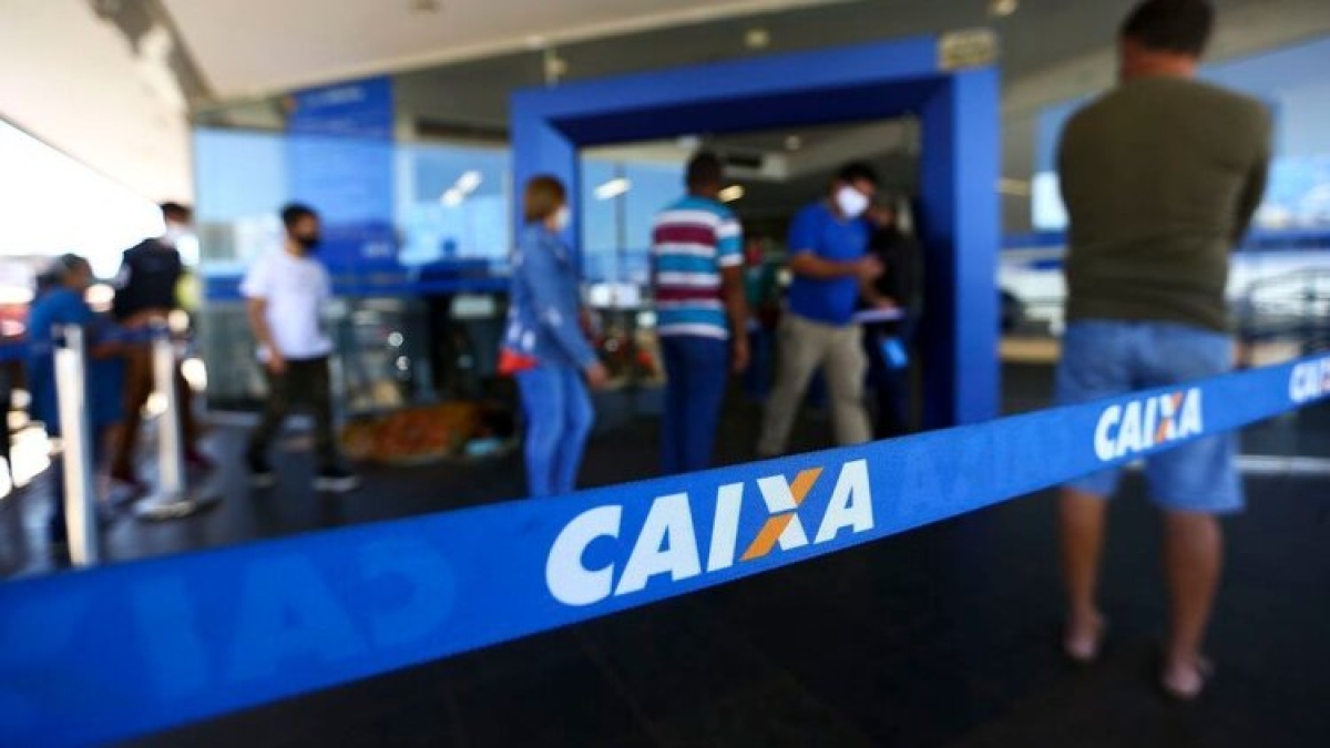 Alese aprova PL de Kitty Lima que fortalece medidas de prevenção contra a Covid-19 em bancos e lotéricas (Foto: Assessoria Kitty Lima)