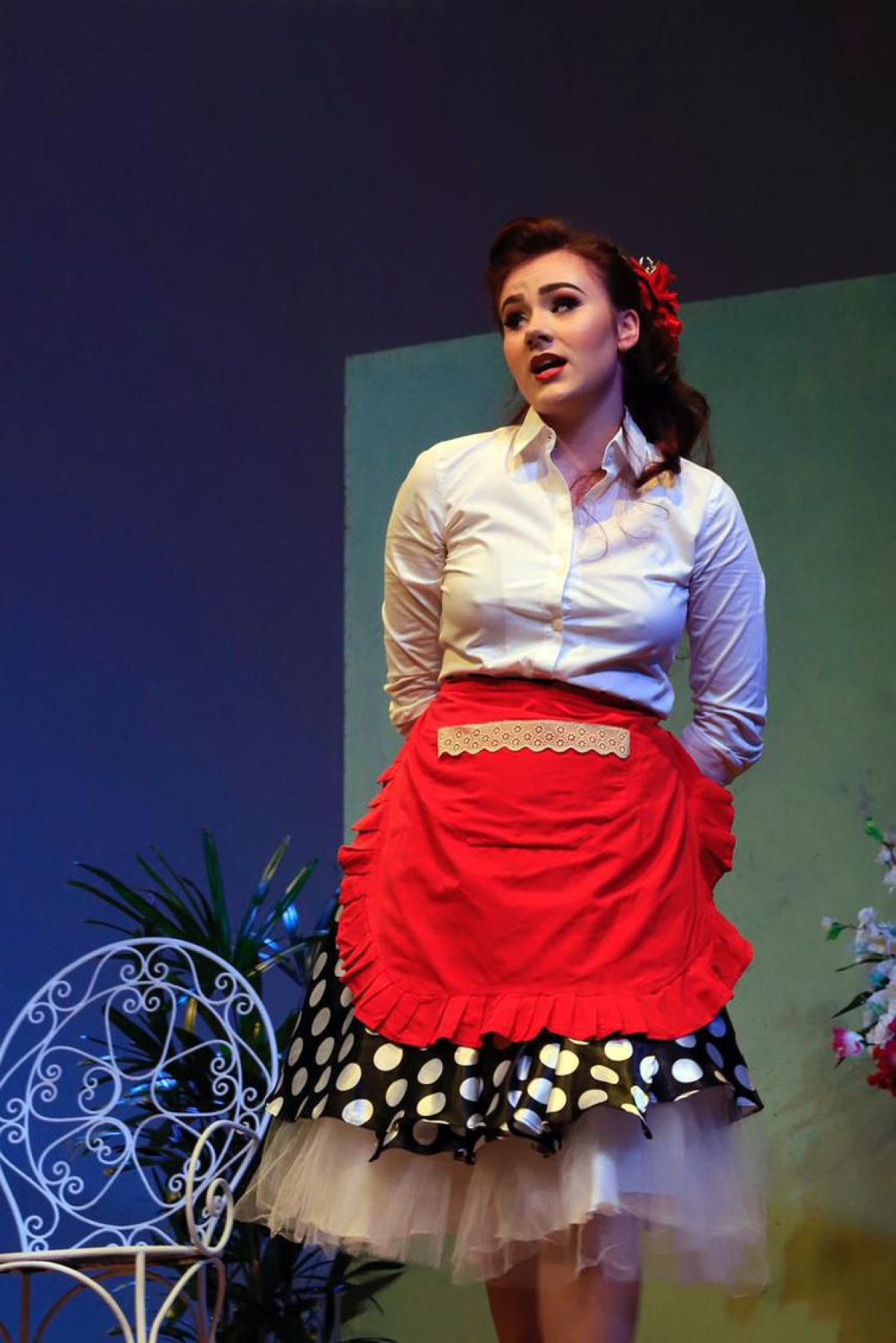 Manuela Korossy, 19 anos, brasiliense aprovada para o curso regular de bacharelado em voz na Juilliard School, em Nova York (Foto: Acervo pessoal/ Manuela Korossy)