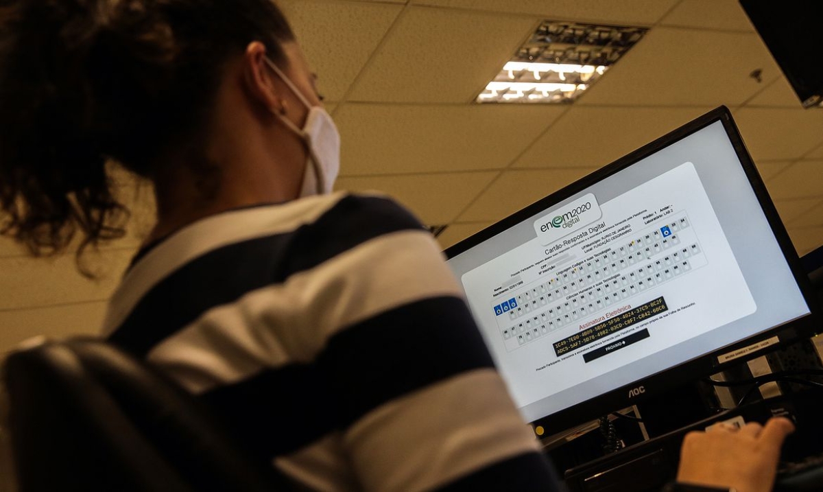 Governo divulga datas para pedir isenção de taxa de inscrição no Enem (Foto: Marcello Casal Jr./ Agência Brasil)