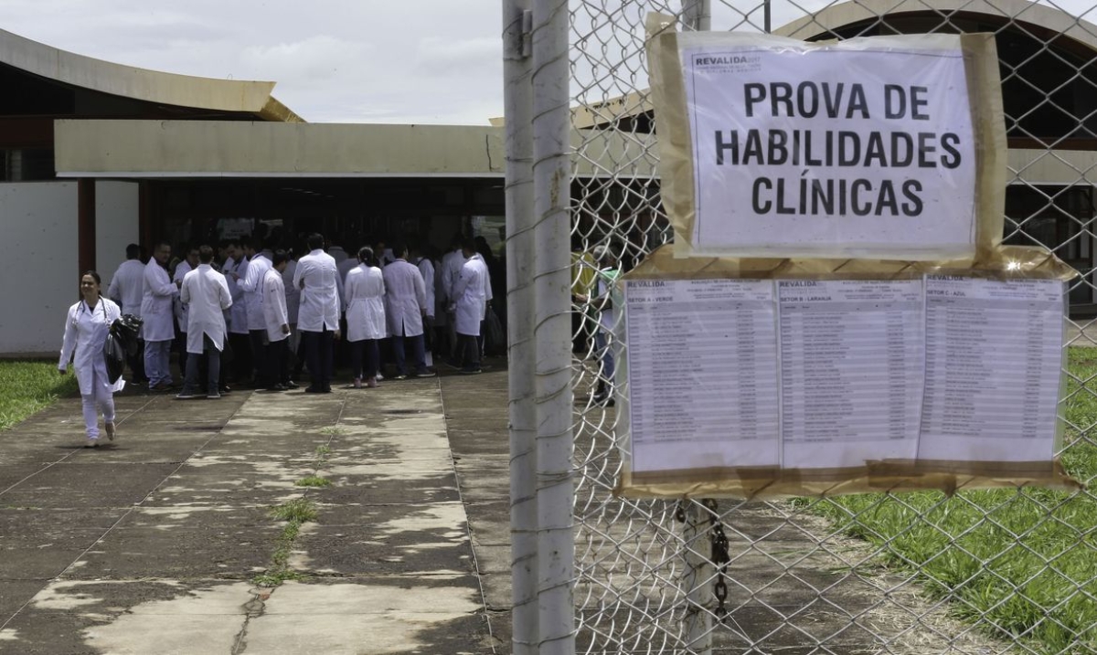 Inscrições para o Revalida 2021 vão de 31 de maio a 11 de junho (Foto: Fabio Rodrigues Pozzebom/ Agência Brasil)