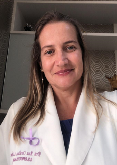 Dra. Ana Carolina Ribeiro, coloproctologista cooperada Unimed Sergipe (Foto: Arquivo Pessoal)