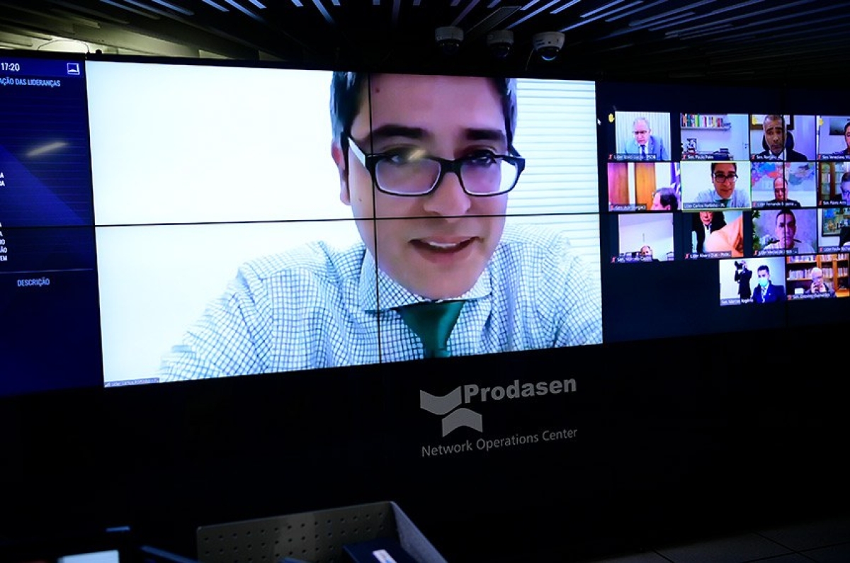 Para o relator, senador Carlos Portinho, é necessário adequar a redação das proposições de forma a torná-las eficazes após os efeitos do estado de calamidade pública (Foto: Pedro França/ Agência Senado)