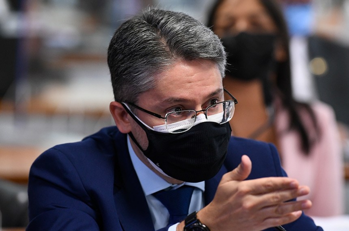 O requerimento aprovado foi apresentado pelo senador Alessandro Vieira (Foto: Jefferson Rudy/ Agência Senado)