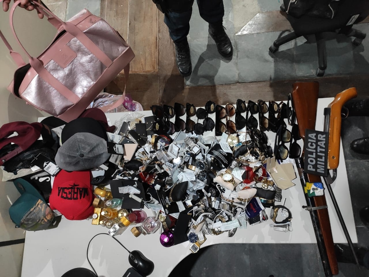 Polícia Militar prende trio suspeito de roubar loja a cavalo em Itaporanga D´Ajuda (Foto: SSP/SE)