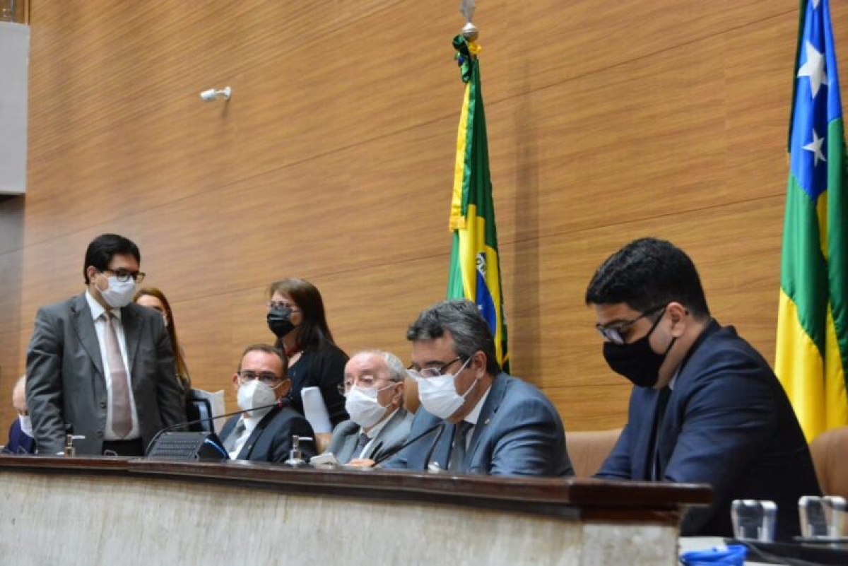 Alese aprova PL que garante gratificações para médicos (Foto: Alese)