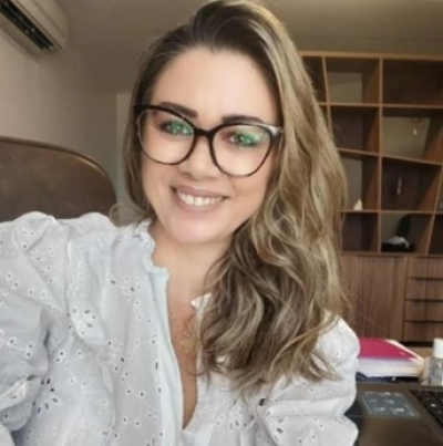 Jacqueline Caldeiras, professora e coordenadora da Clínica de Psicologia da Unit (Foto: Assessoria de Imprensa Unit)