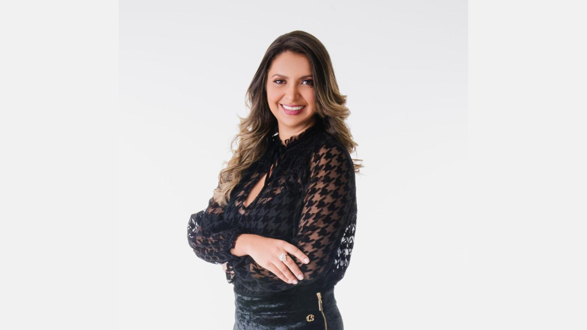 Professora Samyle Regina Matos Oliveira, Mestre em Ciência Jurídica (UENP), Doutoranda em Direito pela UFBA, professora e coordenadora Operacional do curso de Direito da Unit de Propriá-SE (Foto: Assessoria de Imprensa Unit)