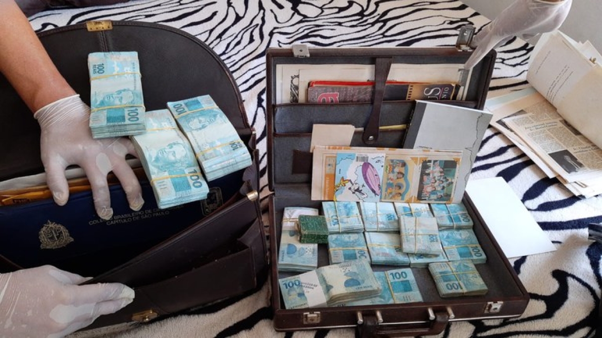 PF deflagra Operação Transparência para investigar desvios de recursos públicos em Sergipe (Foto: PRF/SE)