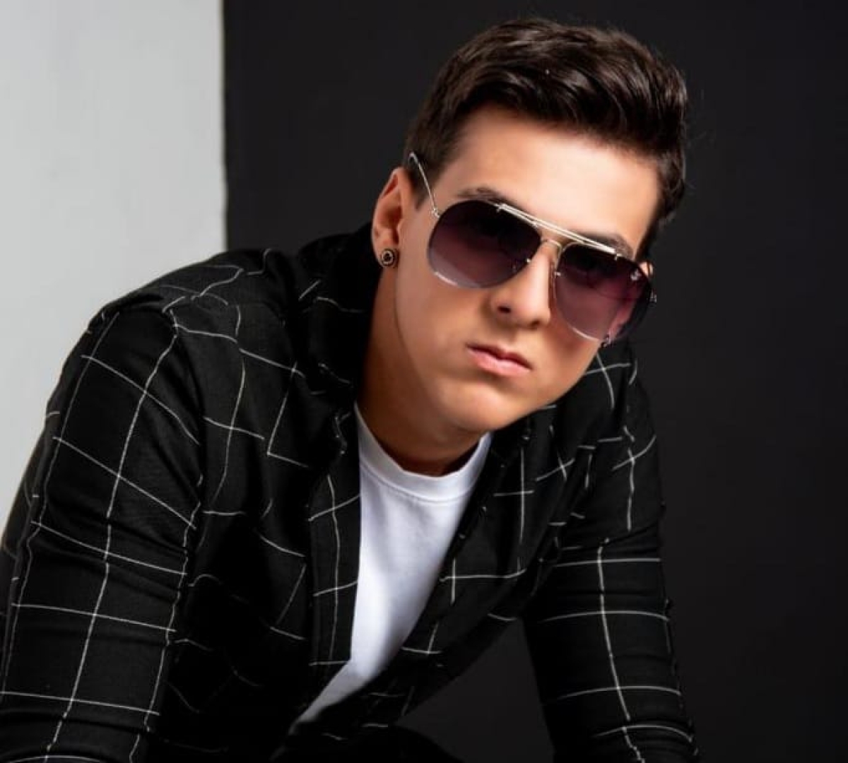 Gusttavinho Sobral lança novo disco e comemora retorno aos palcos (Foto: Divulgação)