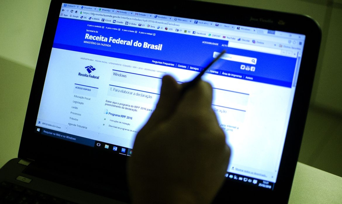Receita libera consulta a terceiro lote de restituição do IR (Foto: Marcelo Camargo/ Agência Brasil)