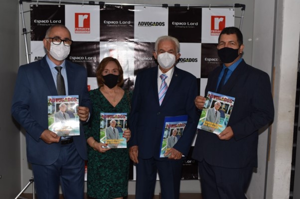 A 10ª edição da Revista Advogados celebra 40 anos do curso de Direito da Unit (Foto: Assessoria de Imprensa Unit)