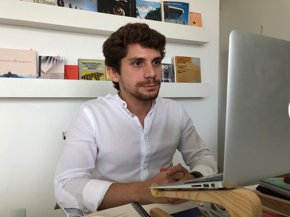 "Moradia digna é um direito humano e constitucional", afirma Breno Garibalde (Foto: Assessoria Breno Garibalde)