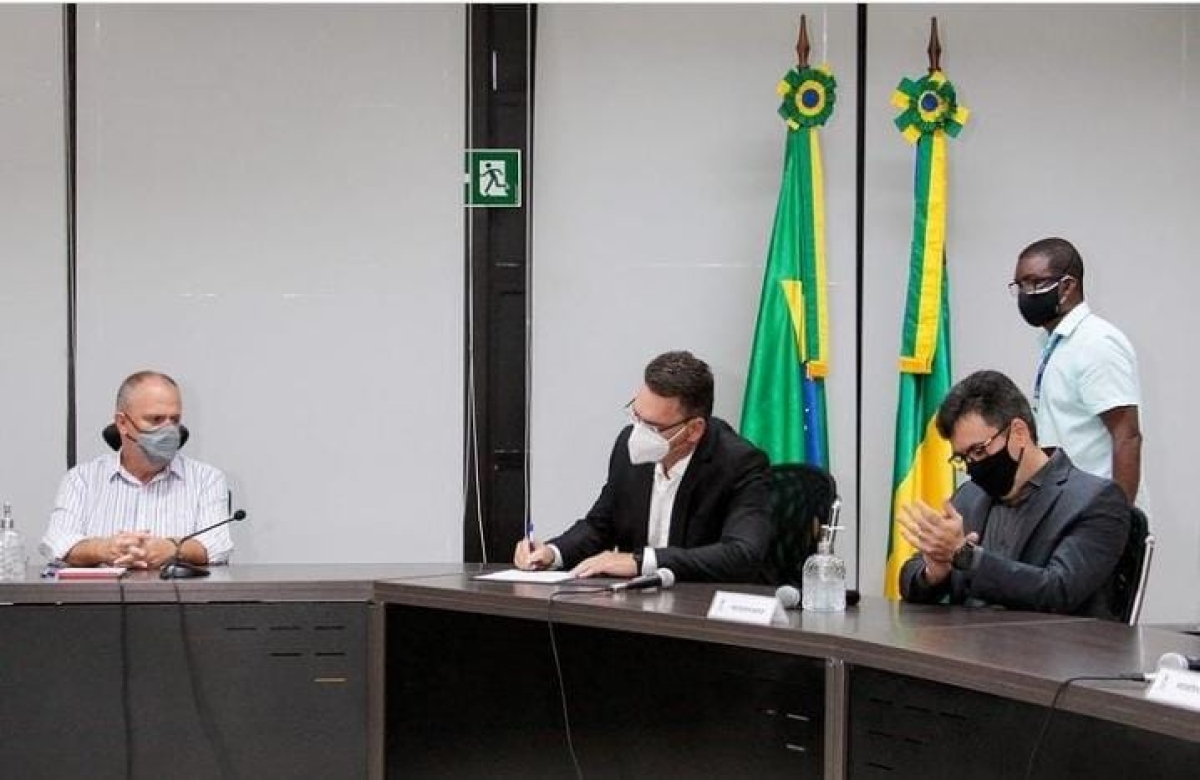 Governador de Sergipe empossa novo secretário de Administração (Foto Mário Sousa/ Agência do Governo)
