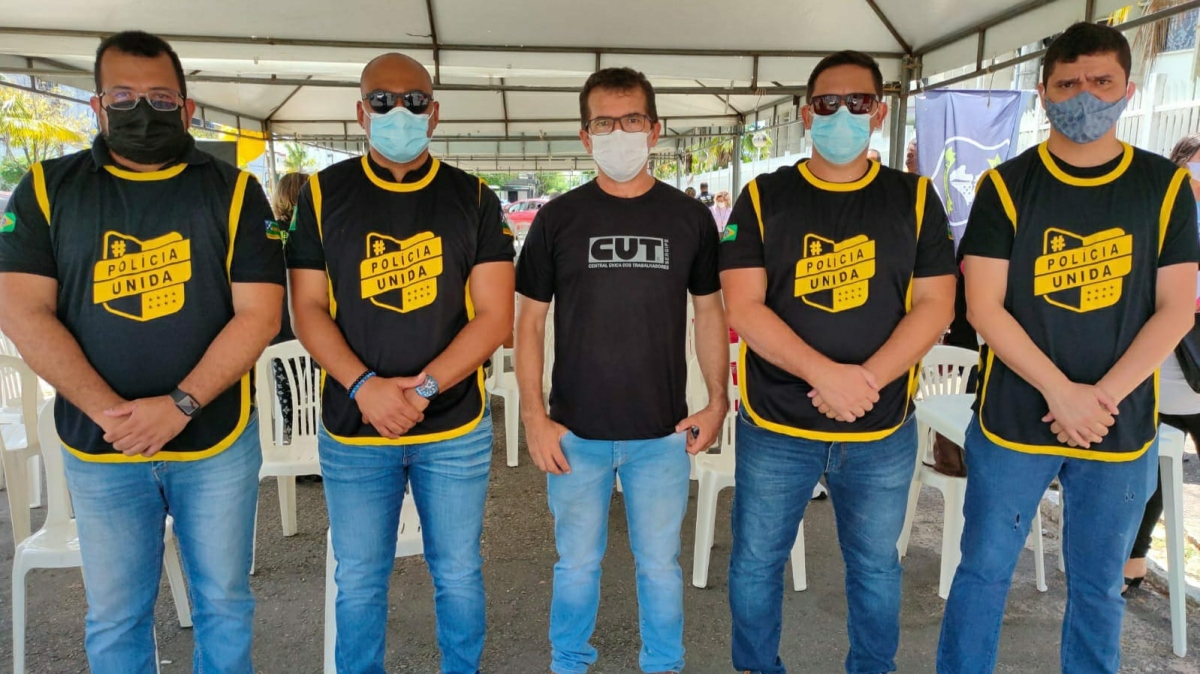 Movimento Polícia Unida participa de ato com centrais sindicais por defesa dos direitos dos servidores públicos (Foto: Sinpol/SE)
