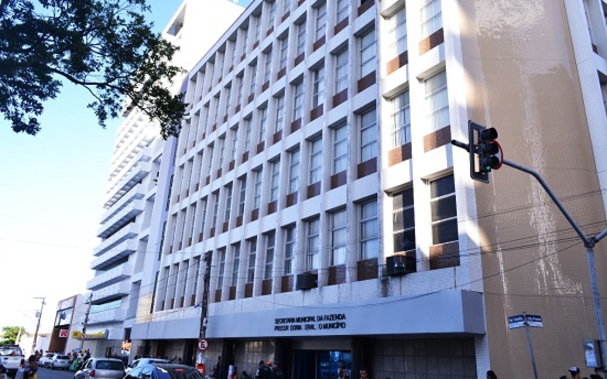 Confira o novo edital do concurso para auditor de tributos da Prefeitura de Aracaju (Foto: Semfaz Aracaju)