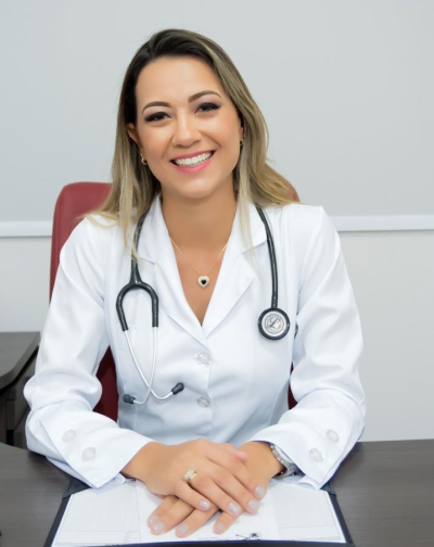 Mariela Cometki, infectologista cooperada Unimed Sergipe (Foto: Assessoria Unimed Sergipe/ AG? - Comunicação Estratégica)