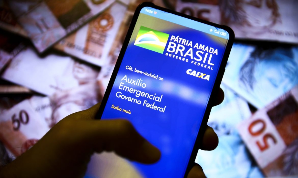Trabalhadores nascidos em julho podem sacar auxílio emergencial (Foto:  Marcelo Camargo/ Agência Brasil)