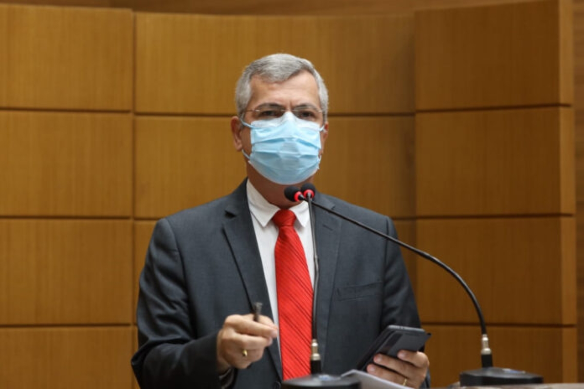 Para Iran Barbosa, projeto vai ajudar no enfrentamento à violência doméstica (Foto: Jadilson Simões/ Alese)