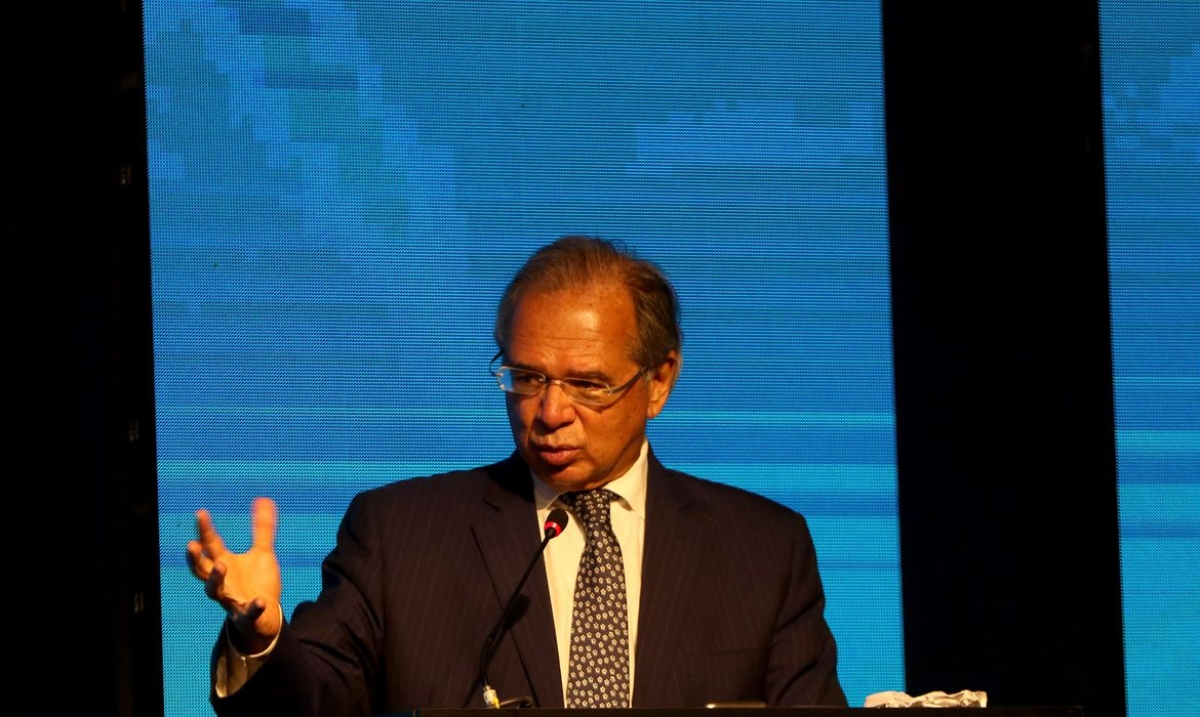 Ministro da Economia Paulo Guedes, participa do painel  "Brasil em Pleno Crescimento", no V Fórum Nacional do Comércio (Foto: Wilson Dias/ Agência Brasil)