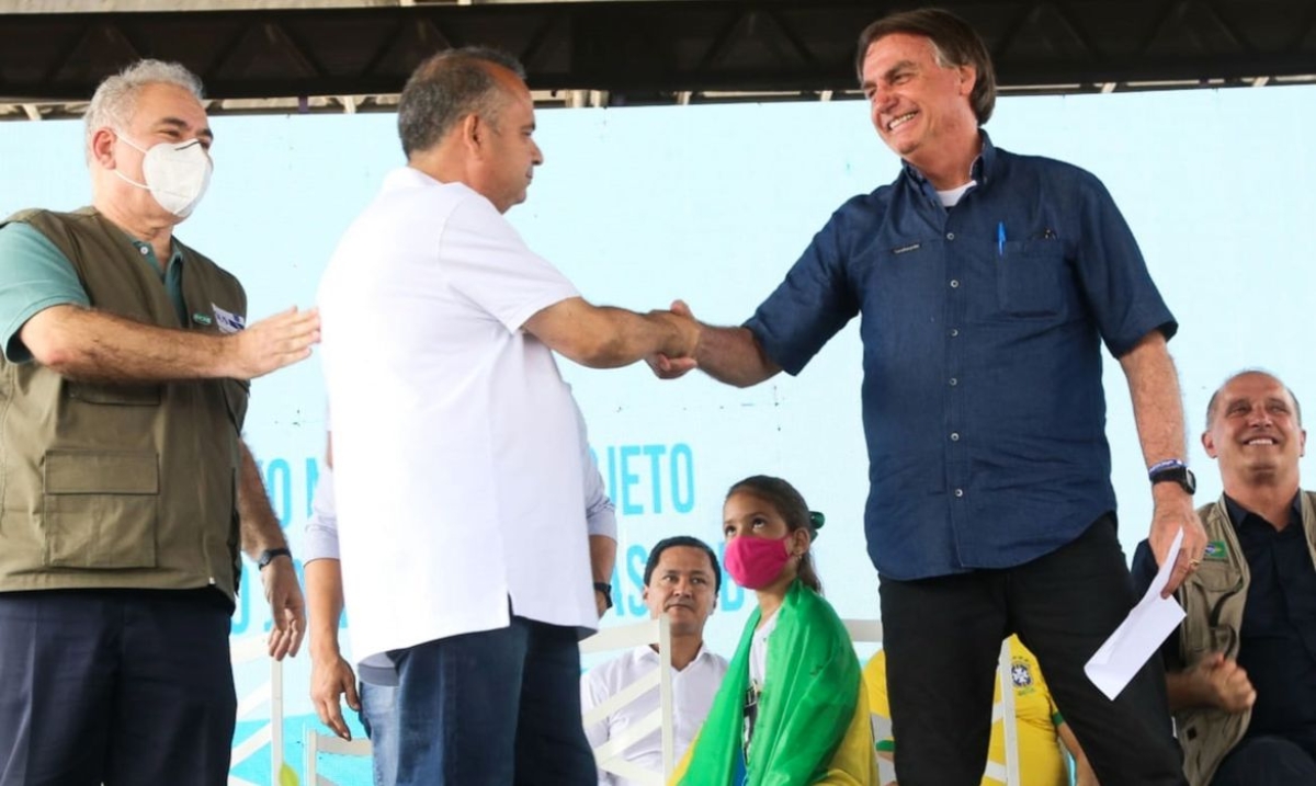 Presidente inaugura obras de integração do São Francisco na Paraíba (Foto: Ministério do Desenvolvimento Regional)