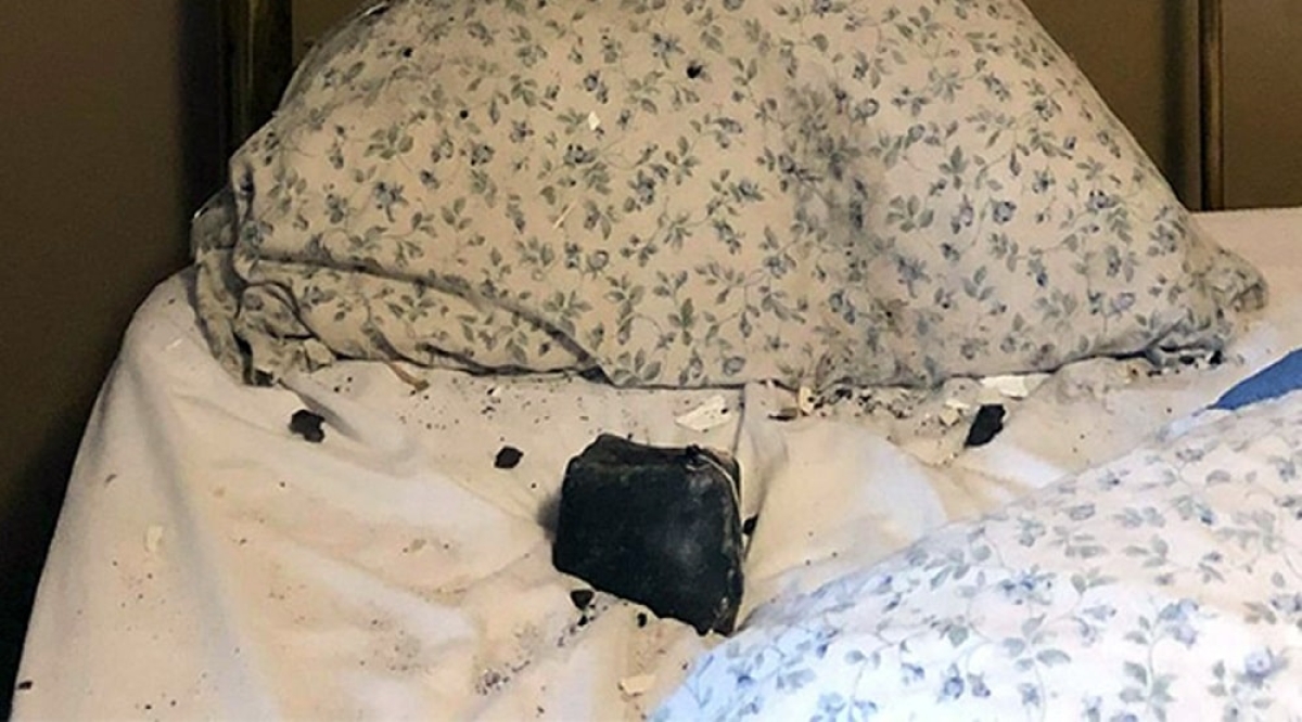 Queda de meteorito, por muito pouco, não mata mulher de 66 anos (Foto: Olhar Digital)
