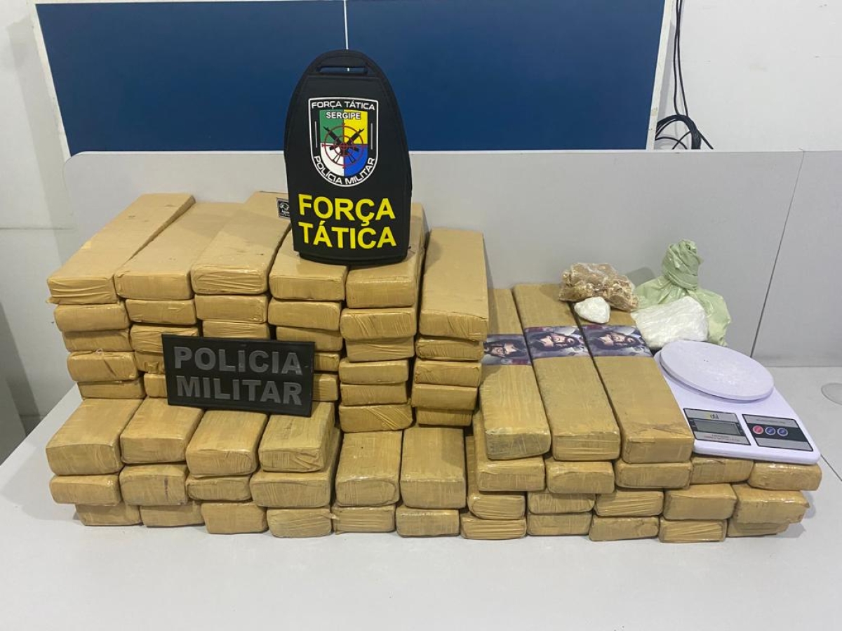 Polícia Militar prende três mulheres e apreende mais de 66kg de drogas na Grande Aracaju (Foto: SSP/SE)