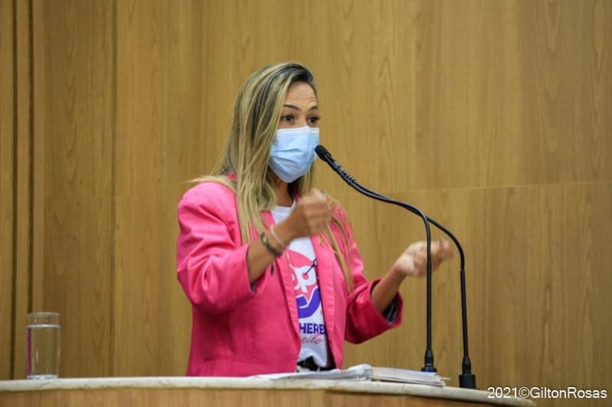 "Aracaju não pode `lavar as mãos´ e dizer que o tratamento oncológico é com o Estado", afirma Sheyla Galba (Foto: Assessoria Sheyla Galba)
