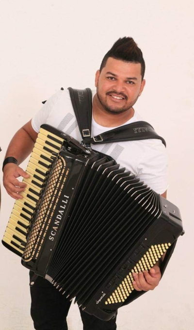 Mimi do Acordeon e Erick Souza no Forró no Parque (Foto: Divulgação)