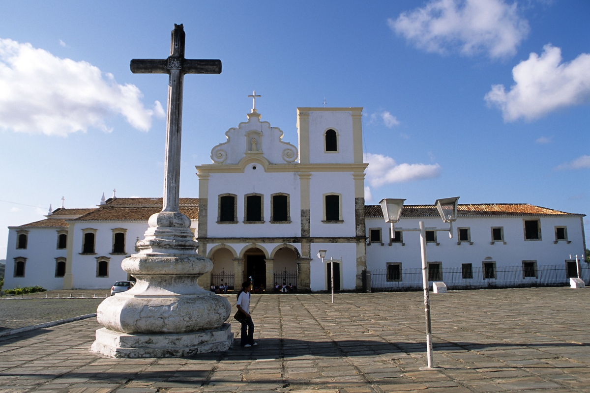 Reconhecida como Patrimônio da Unesco, Praça São Francisco une beleza e história (Foto: Assessoria de Imprensa Unit)