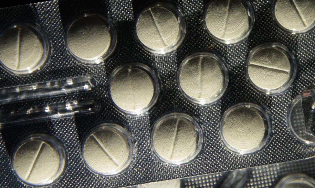 Mobilização alerta para riscos da automedicação com antibióticos (Foto: Marcello Casal Jr./ Agência Brasil)