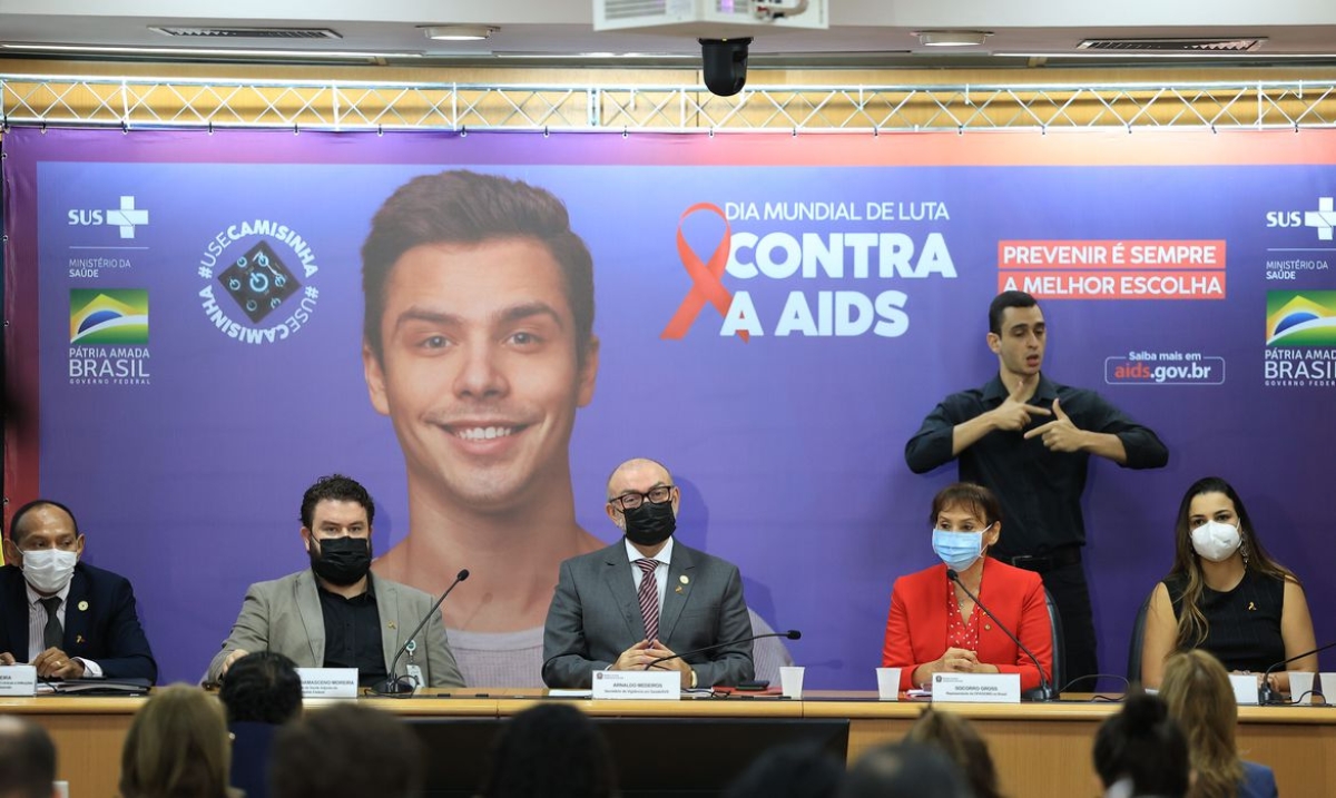 Cerimônia alusiva ao dia mundial de luta contra a AIDS, em Brasília (Foto: Walterson Rosa/ MS)