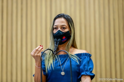 Sheyla Galba quer que Prefeitura acompanhe pacientes oncológicos do diagnóstico ao início do tratamento (Foto: Assessoria Sheyla Galba)