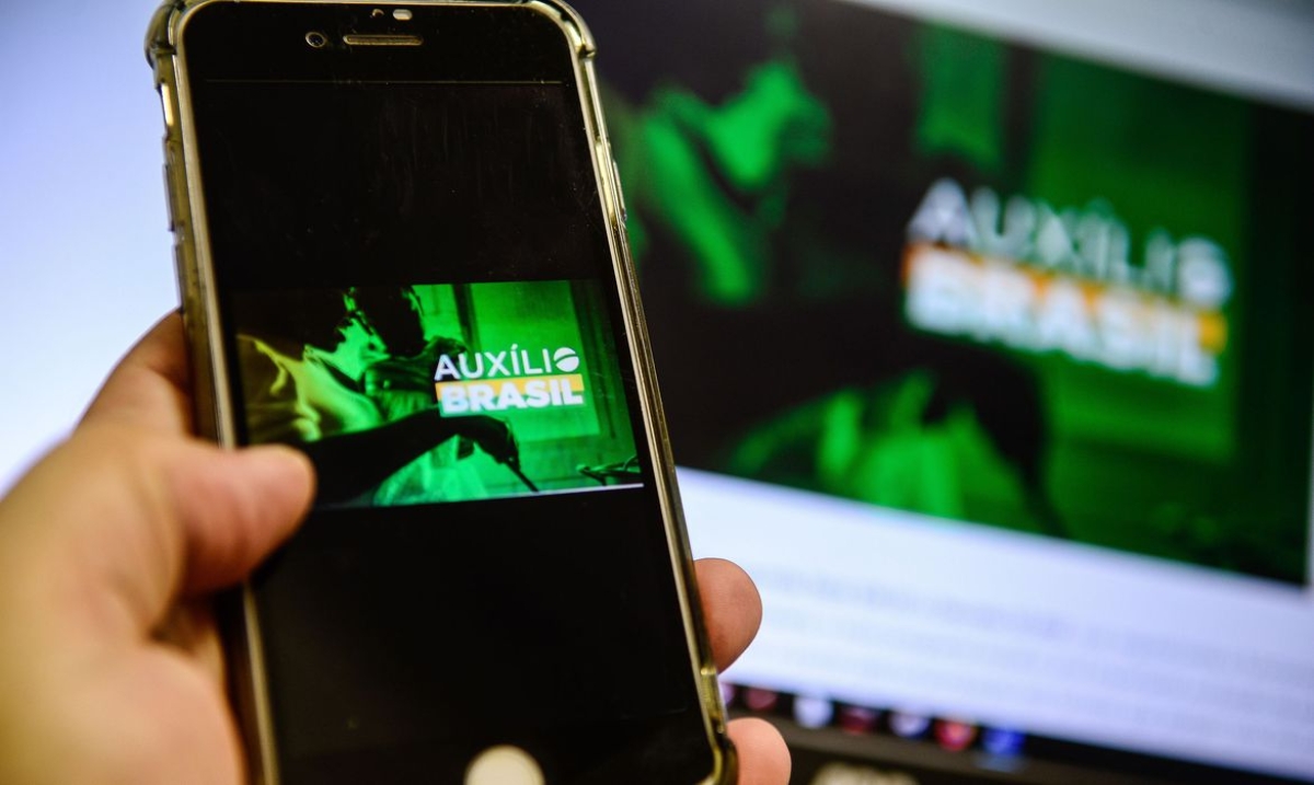 Caixa começa a pagar Auxílio Brasil com valor mínimo de R$ 400 (Foto: Marcello Casal Jr./ Agência Brasil)