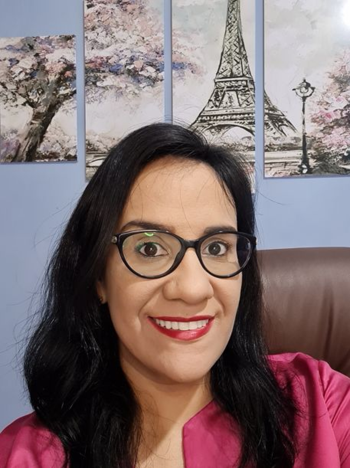 Ana Cláudia Mota, doutora em letras e professora da Unit (Foto: Assessoria de Imprensa Unit)