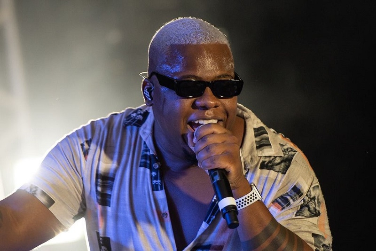 Autor de hits nacionais, Filipe Escandurras fará show no Arena Samba Clube (Foto: Divulgação)