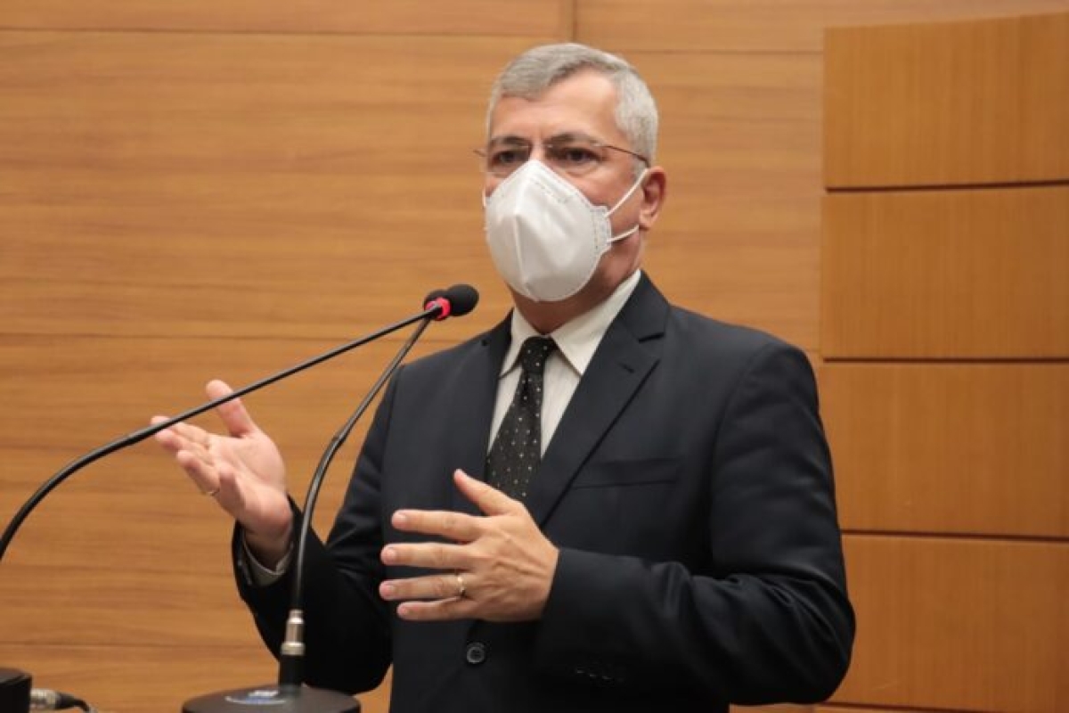 Como em todos os anos, Iran tentou garantir previsão orçamentária para reajuste salarial dos servidores (Foto: Jadilson Simões)