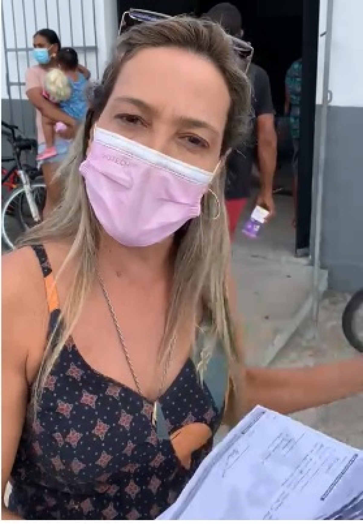 "? preciso melhorar e muito a Saúde do nosso Município", afirma Sheyla Galba em visita à Unidade de Saúde (Foto: Assessoria Sheyla Galba)