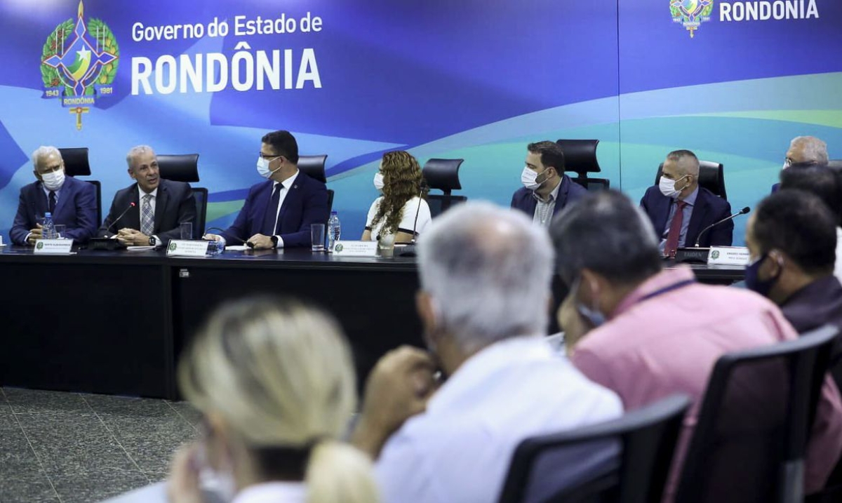 O Ministro Bento Albuquerque participa, nesta quinta-feira (27/1), da Solenidade de Divulgação de Abertura do Mercado de Gás Natural em Rondônia (Foto: Ministério de Minas e Energia)