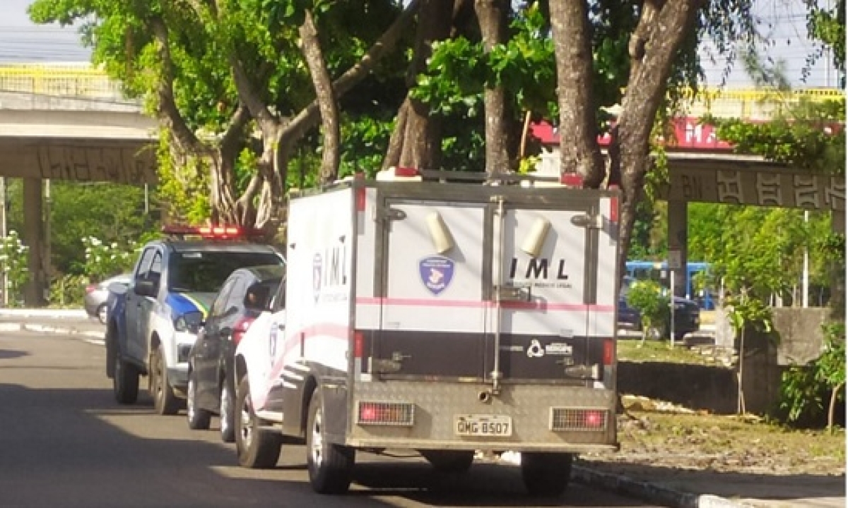 Corpo foi encontrado por volta das 07h20 desta quarta-feira, 23 (Foto: Grupo Pé Embaixo)