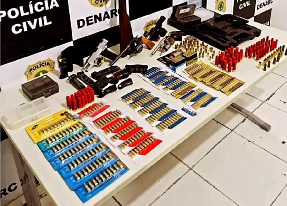 Denarc prende suspeitos de integrar grupo voltado ao tráfico de armas e munições em São Cristóvão (Foto: SSP/SE)