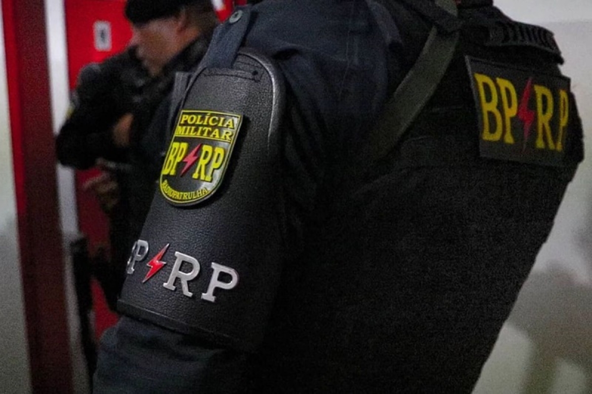 PM prende jovem com 1,4 Kg de maconha no Bairro São Conrado - Foto: PM/SE