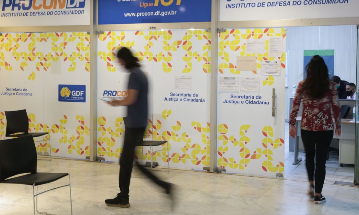 Ministério orienta Procons a abrir processos contra Apple e Samsung - Foto: Marcello Casal Jr. | Agência Brasil