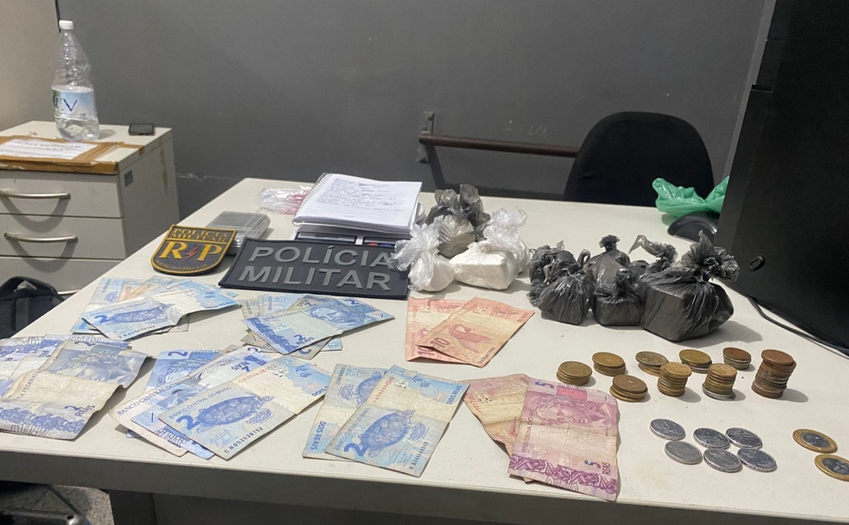 Batalhão de Radiopatrulha apreende meio quilo de entorpecentes em Aracaju - Foto: SSP/SE