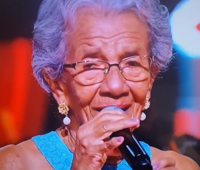 Acácia Maria, sergipana que participou do The Voice+, é uma das atrações do evento - Foto: Reprodução