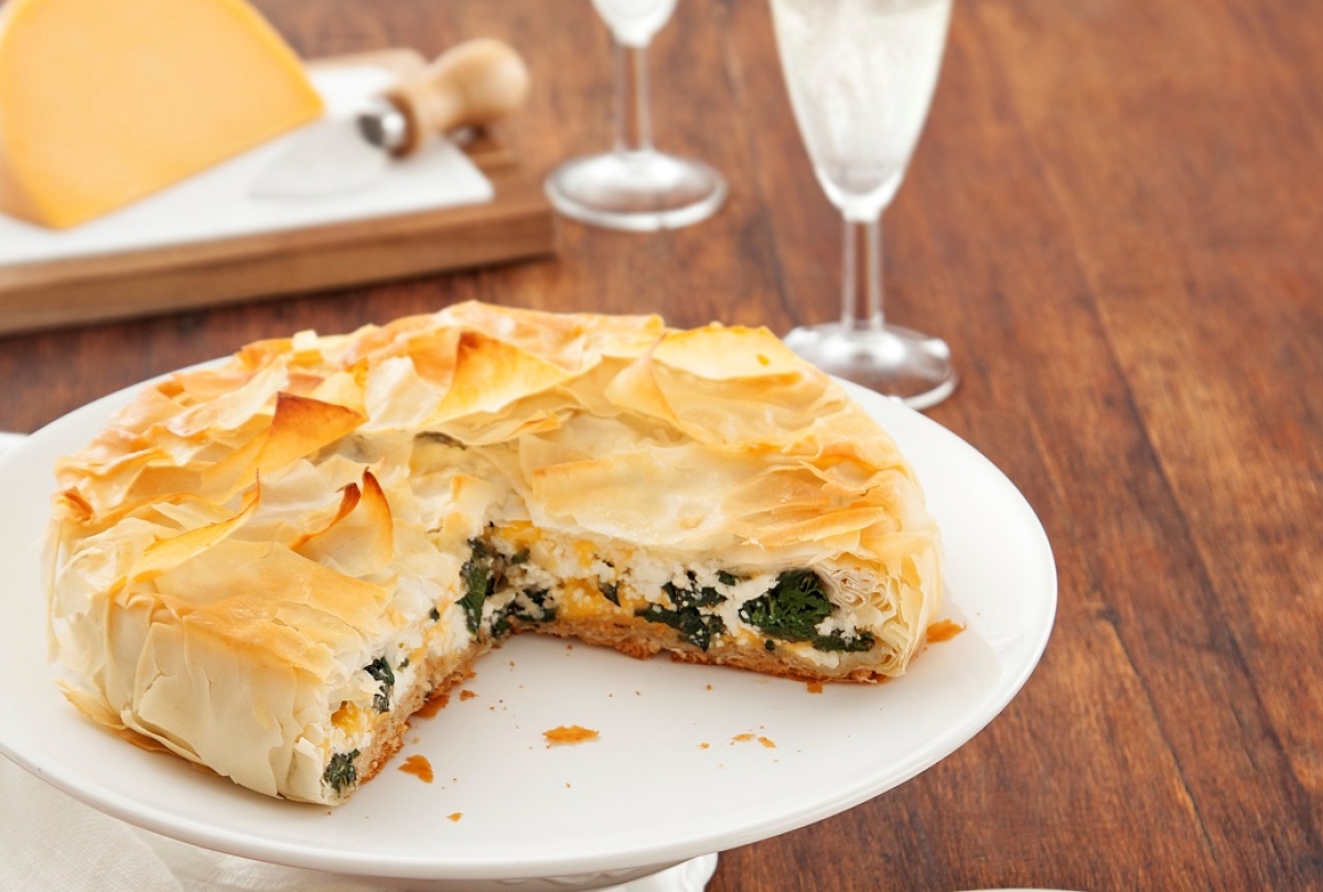 Torta Folhada de Queijo do Reino com Espinafre - Foto: Divulgação | Tirolez