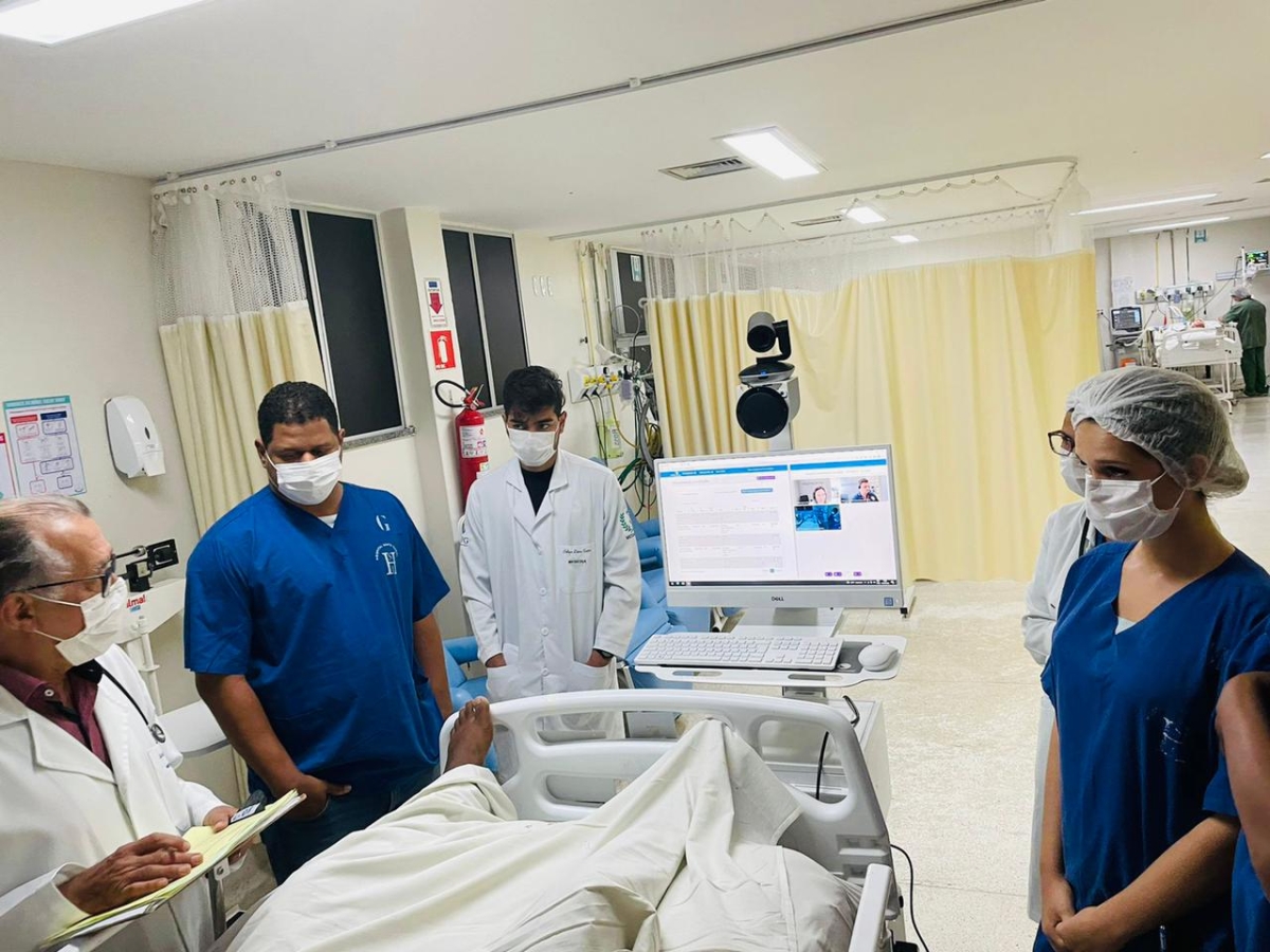 Hospital e Maternidade Santa Isabel utiliza robô para atendimento remoto em UTI - Foto: Assessoria Hospital e Maternidade Santa Isabel