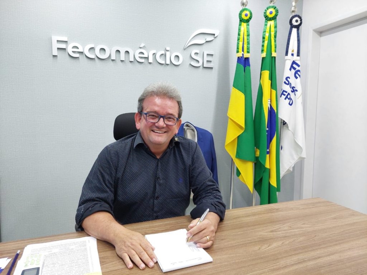 Marcos Andrade, presidente do Sistema Fecomércio, comenta sobre a manutenção da baixa inadimplência entre os sergipanos - Imagem: Marcio Rocha | Fecomércio/SE