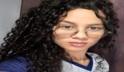 Ainda na 1ª série do Ensino Médio, Ellen Guimarães participou de três olimpíadas e é a segunda vez que recebe o reconhecimento pela sua dedicação à iniciação científica - Foto: Divulgação | Seduc/SE