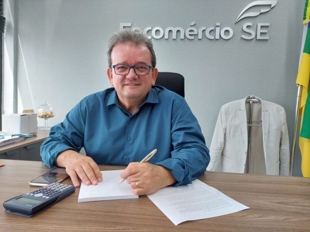 Presidente do Sistema Fecomércio/Sesc/Senac, Marcos Andrade, comenta resultado do CAGED, com elevação de emprego em Sergipe - Foto: Marcio Rocha | Fecomércio/SE